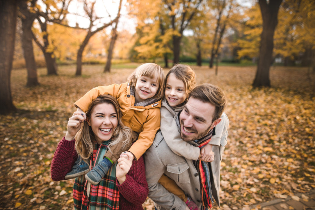 Иллюстрация к новости: Ученые узнали, почему родители любят одного ребенка больше, чем другого